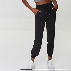 NWT! Women's Forever 21 Black Athletic Running Workout Joggers
